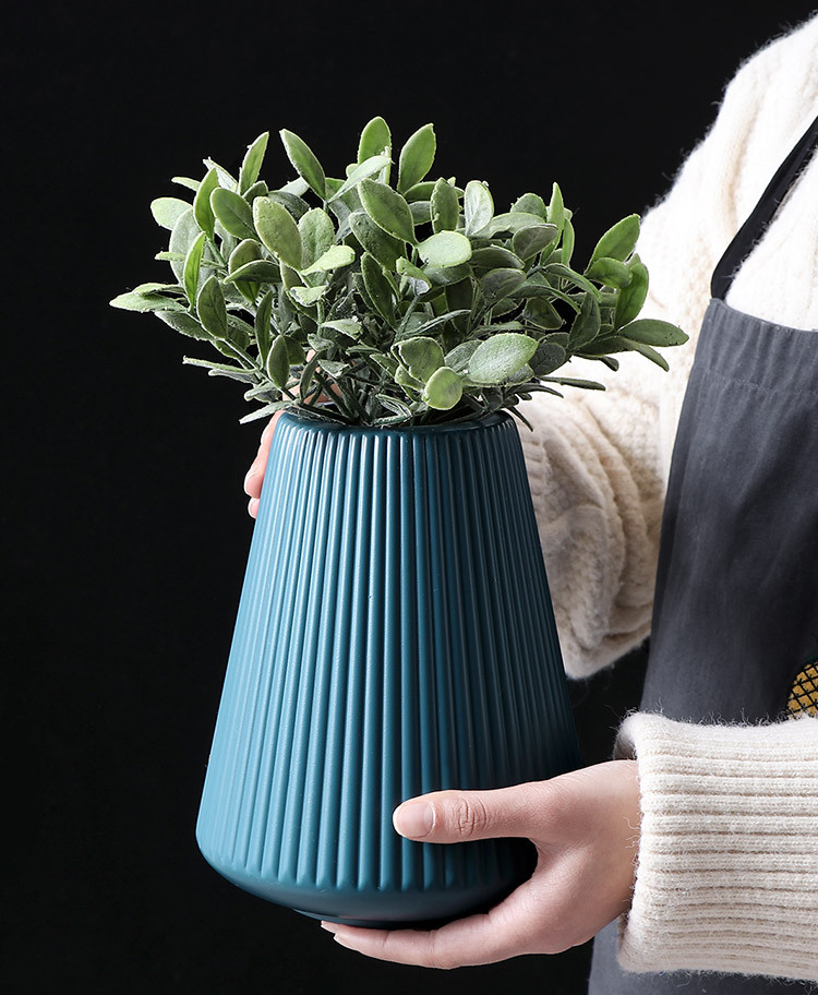 Modern Vases with Grooved Structure for Elegant Decoration