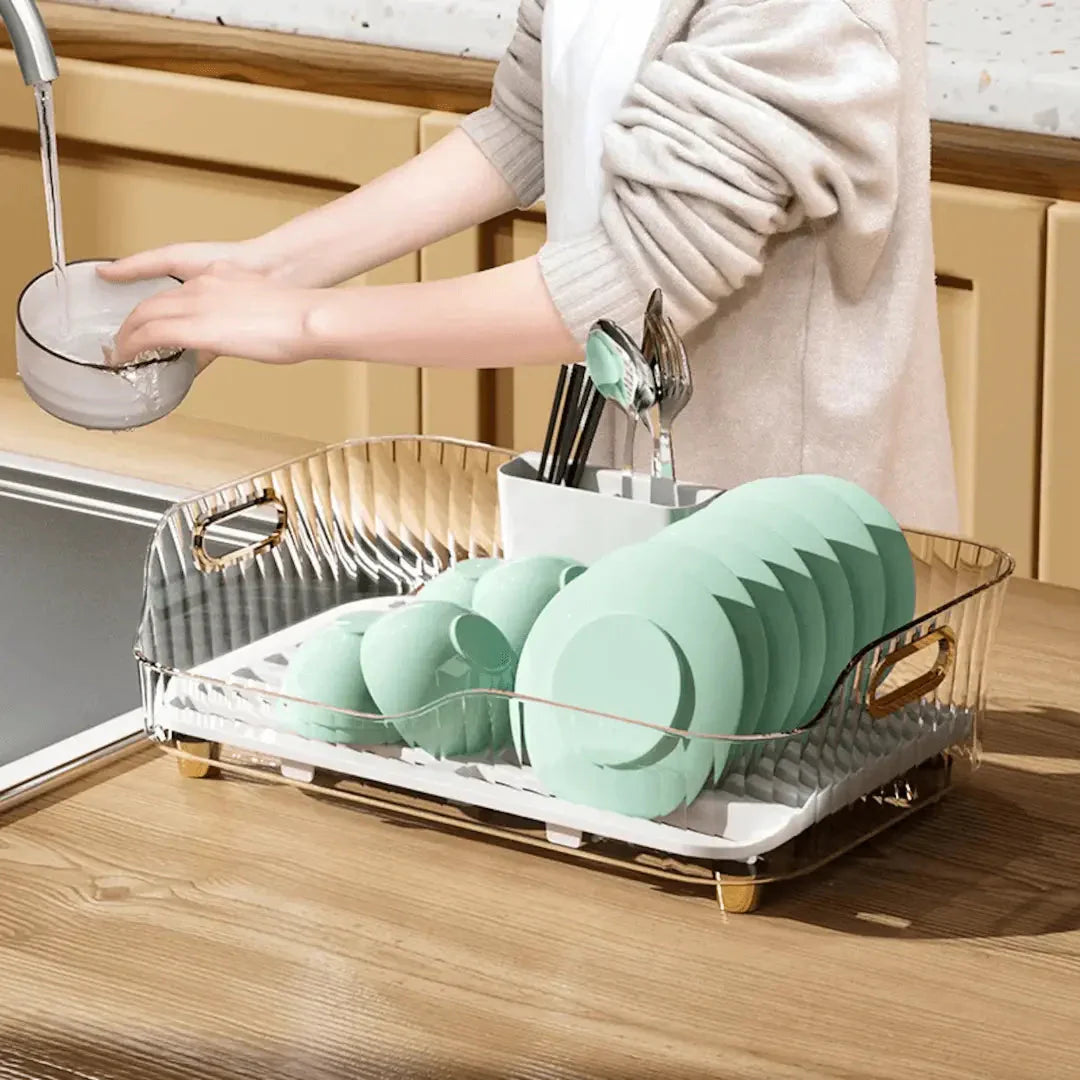 Draining Rack for Crockery with Drain and Modern Design
