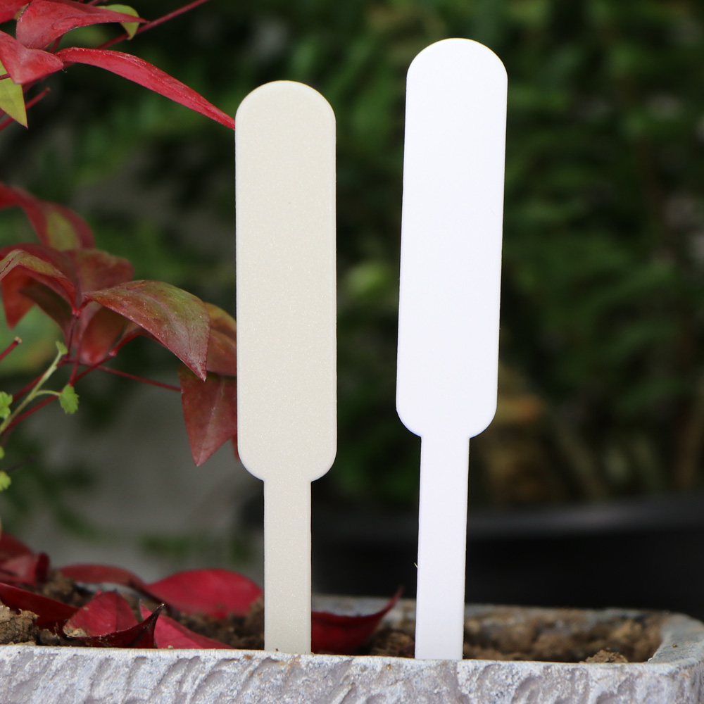 Coloured Plastic Plant Plugs - Weatherproof & Rewritable