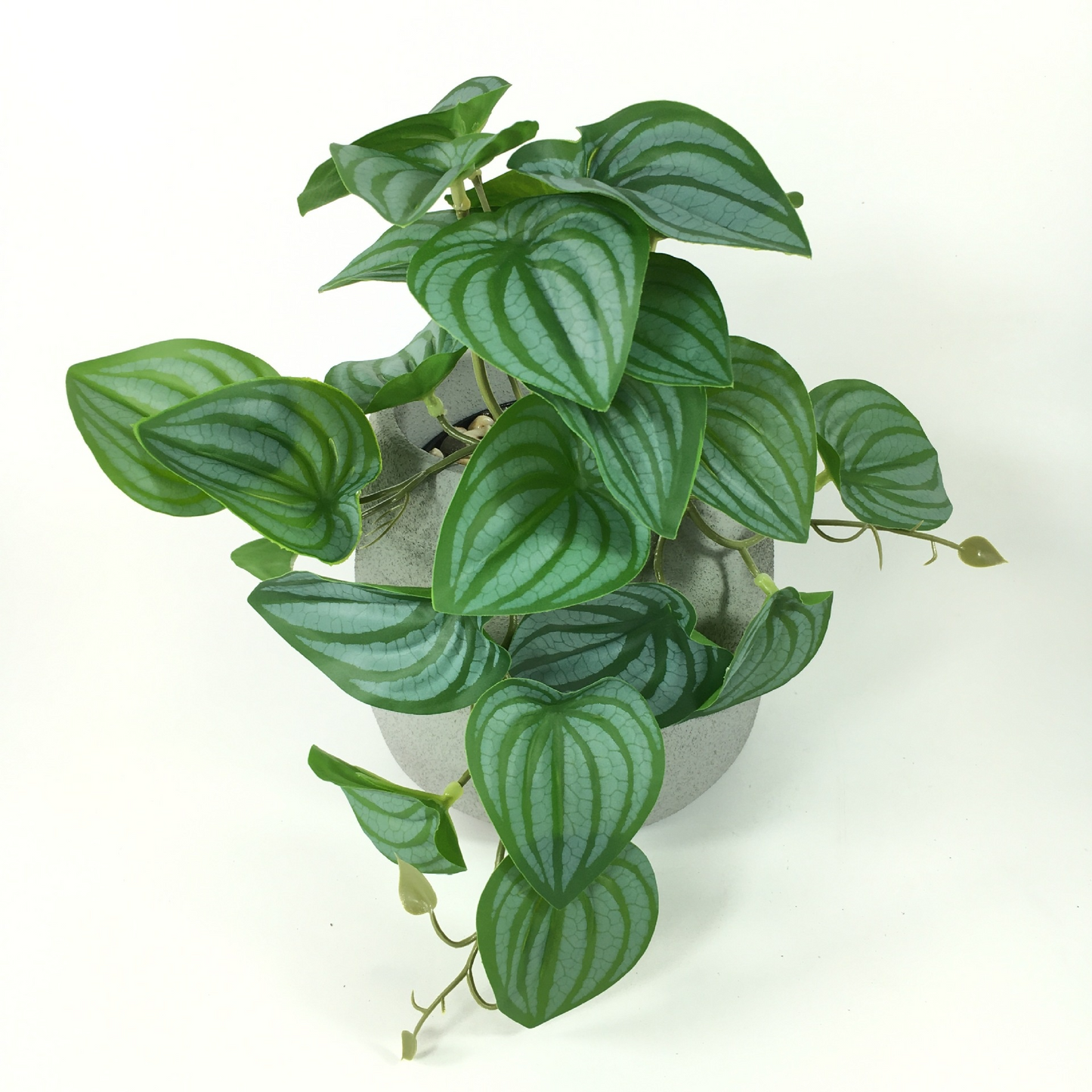 Artificial Hanging Plant for Natural Decoration Indoors and Outdoors