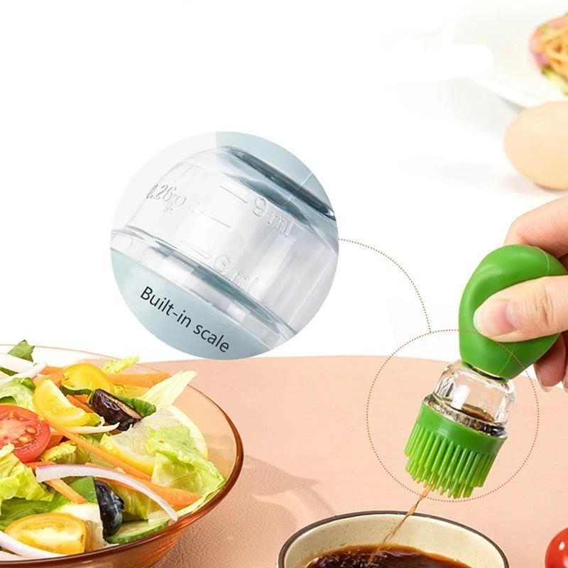 Oil Dispenser with Silicone Brush - Precise Dosing & Easy to Use for Cooking & Grilling