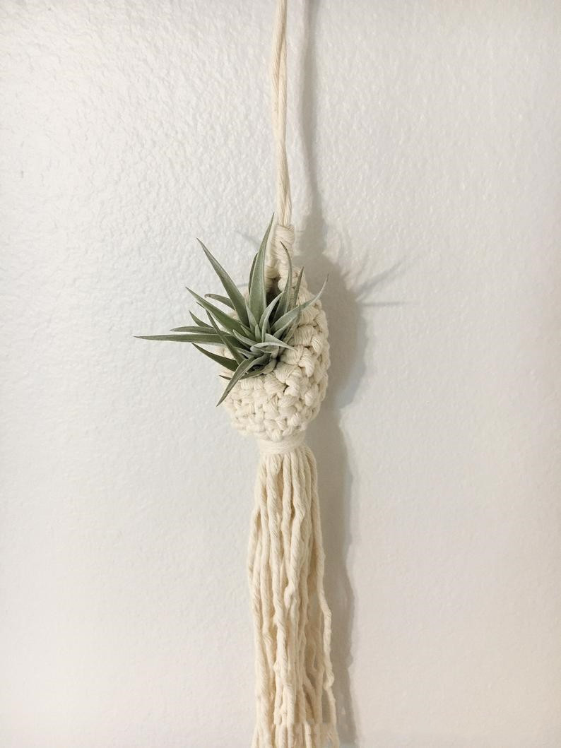 Handmade Macramé Plant Hanger - Decorative Suspension for Plants in Boho Style