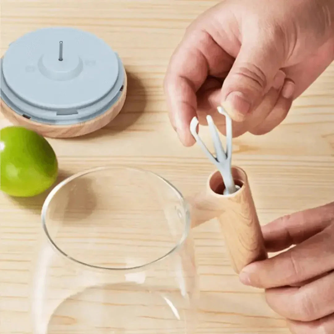 Intelligent Mug - Self - Stirring Mug with Wooden Design