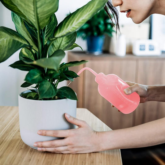 Spot 250ml Squeeze Watering Bottle - Compact Spray Bottle for Precise Watering and Dosing