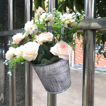 Hanging Metal Plant Pot in Vintage Design - Decorative Flower Pot for Indoor and Outdoor Use