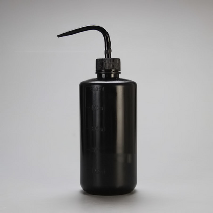 Spot 250ml Squeeze Watering Bottle - Compact Spray Bottle for Precise Watering and Dosing